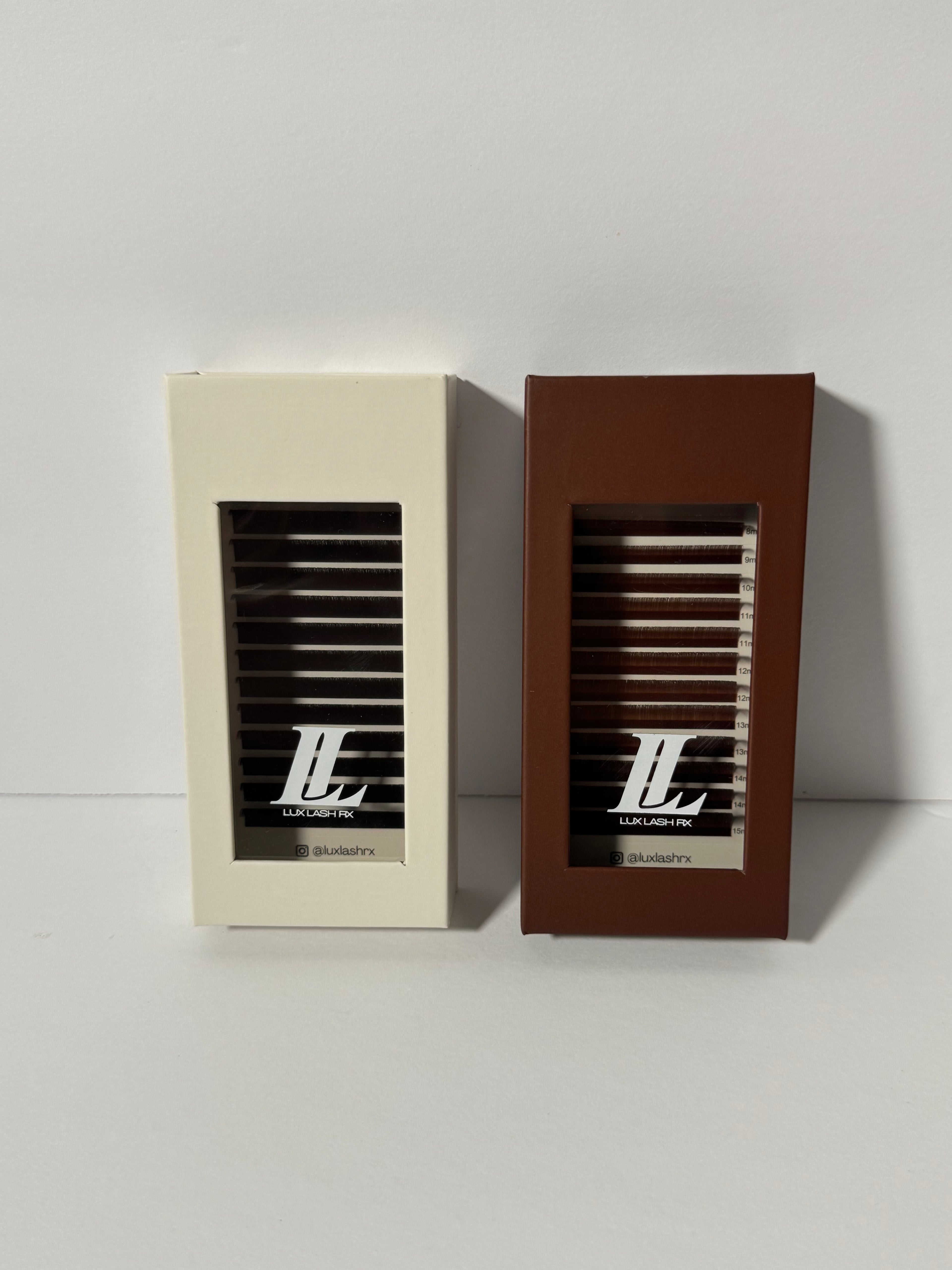 .03 Ultra Lite Cashmere Lash trays