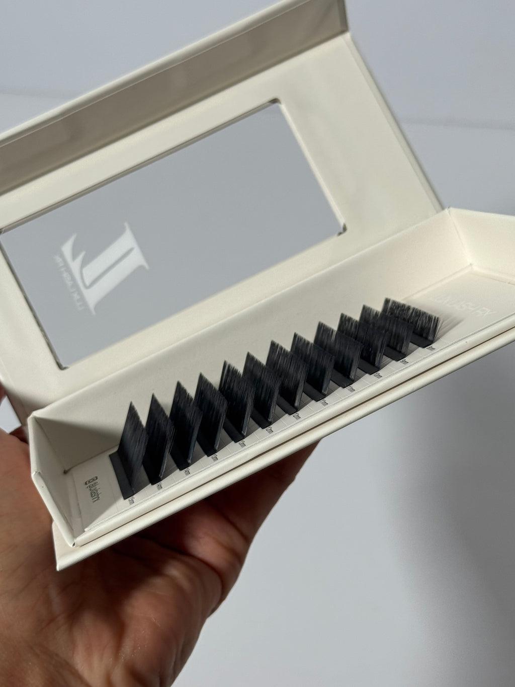 .05 Specialty Curl Lashes